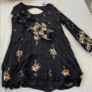 Beautiful dress with amazing embroidery!